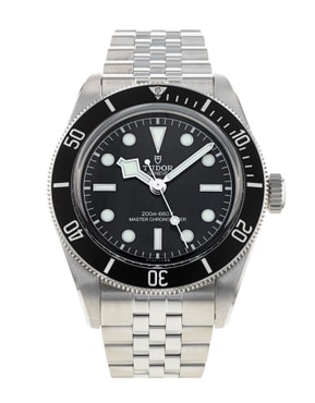 Luxury pre-owned watches still within the manufacturer’s warranty